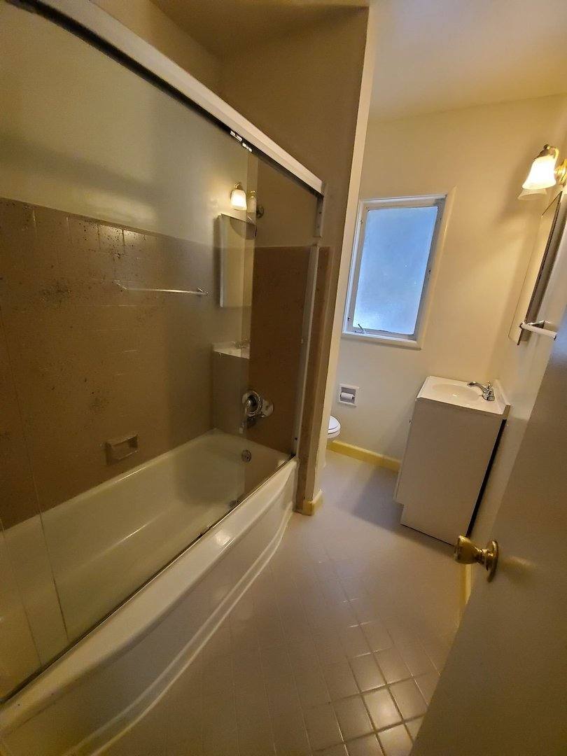 Apartment for rent at 1720 N St, Sacramento, CA 95811