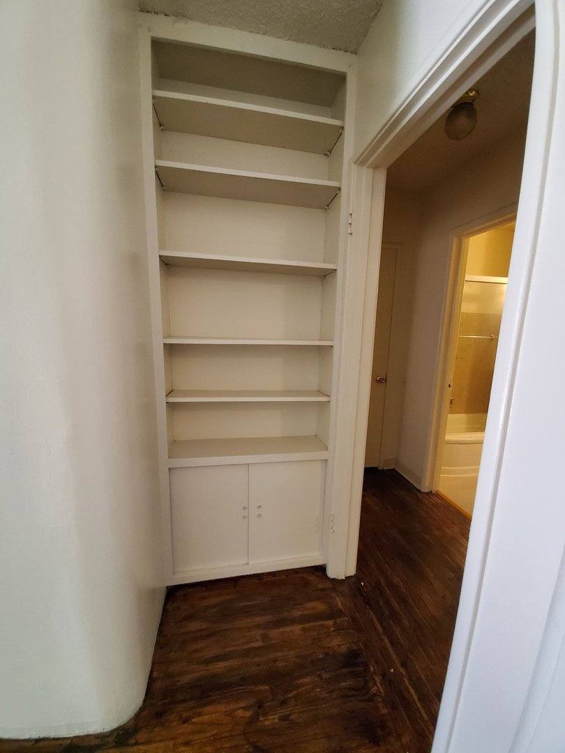 Apartment for rent at 1720 N St, Sacramento, CA 95811