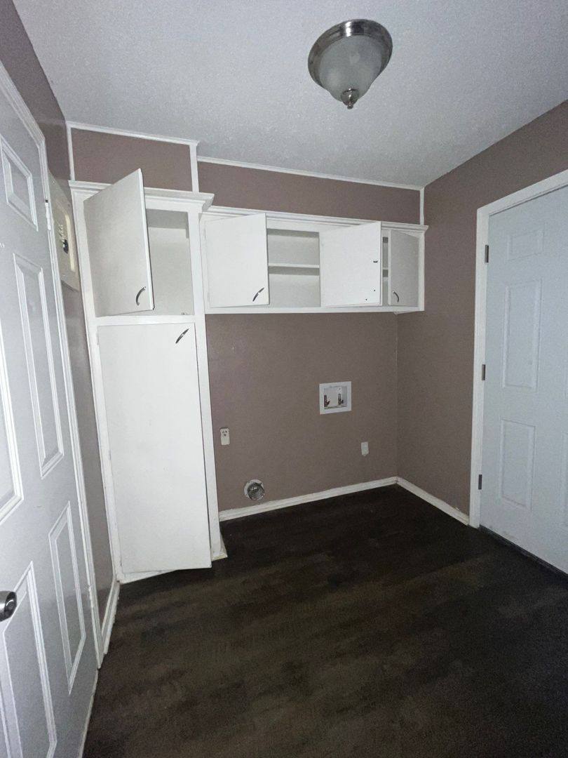 Apartment for rent at 1614 58th St, Lubbock, TX 79412