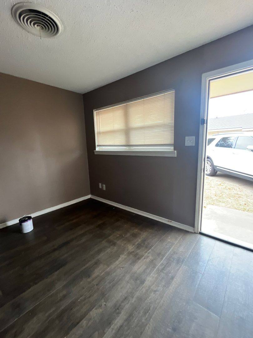 Apartment for rent at 1614 58th St, Lubbock, TX 79412