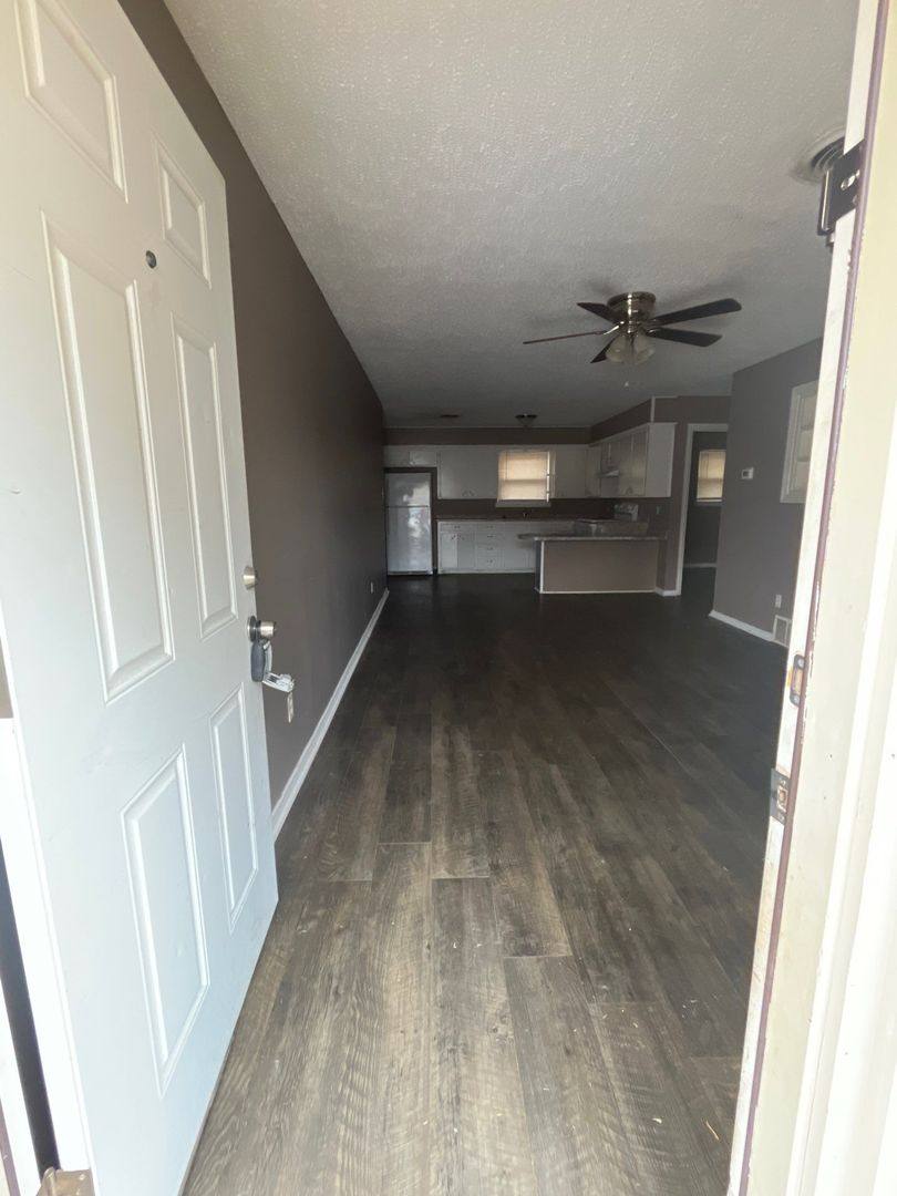 Apartment for rent at 1614 58th St, Lubbock, TX 79412