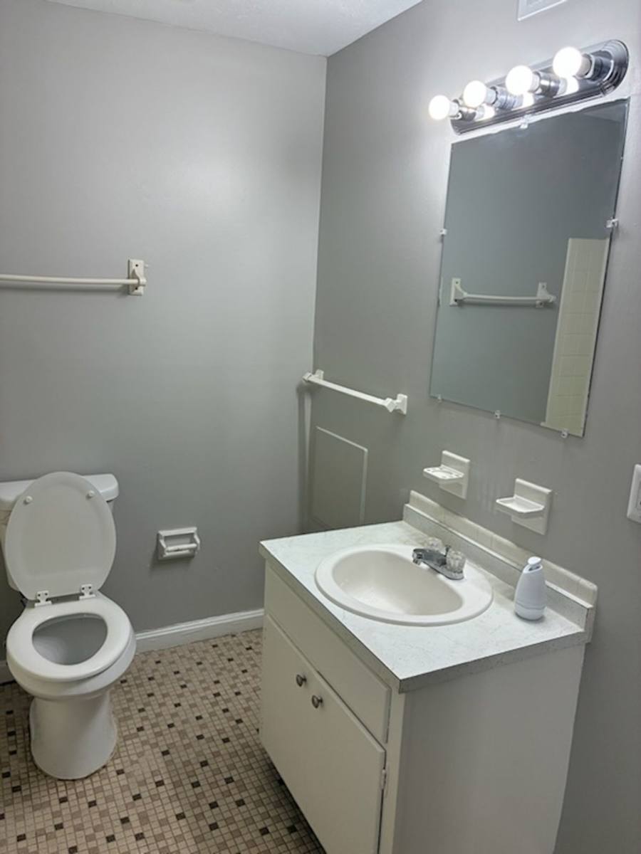 Apartment for rent at 1139 Minor Lane, Louisville, KY 40219