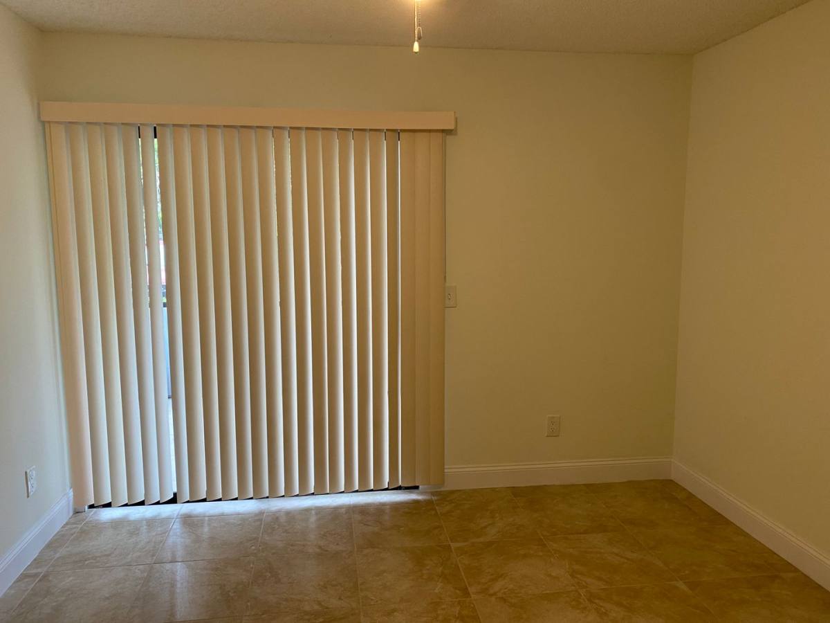 Apartment for rent at 2118 Arbour Walk Cr, Naples, FL 34109