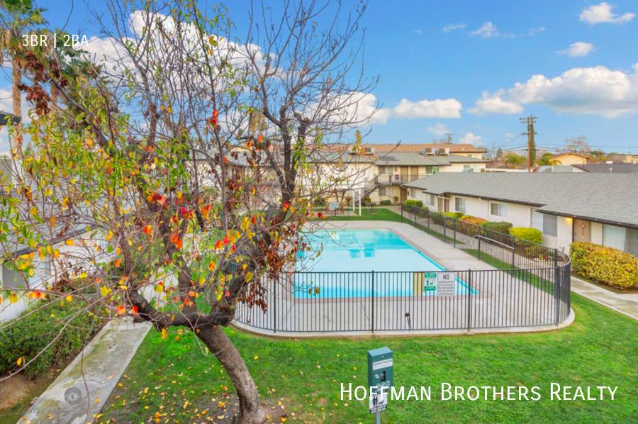 Apartment for rent at 4317 Columbus St #C, Bakersfield, CA 93306