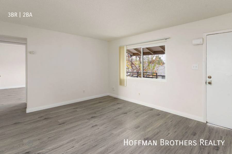 Apartment for rent at 4317 Columbus St #C, Bakersfield, CA 93306