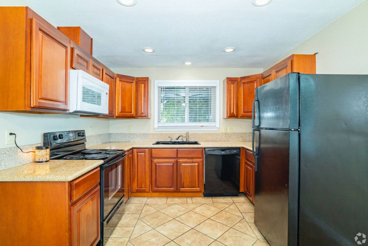 Apartment for rent at 1133 W Sacramento Ave, Chico, CA 95926