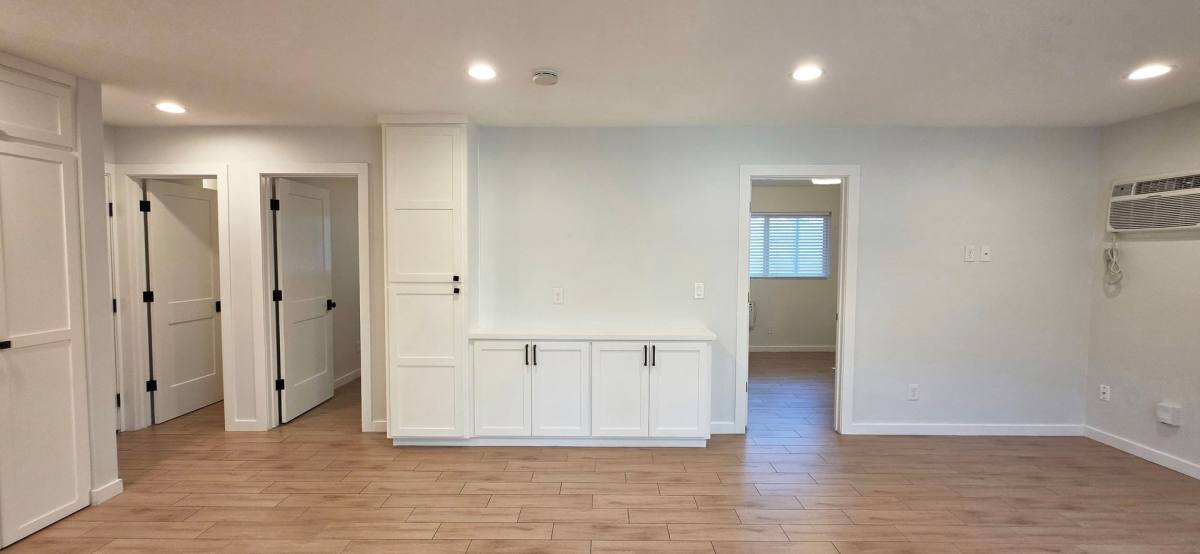 Apartment for rent at 2552 - 2554 27th St, Sacramento, CA 95818