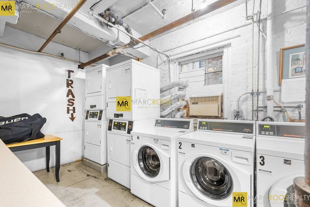 Apartment for rent at 282 Newbury St #14, Boston, MA 02116