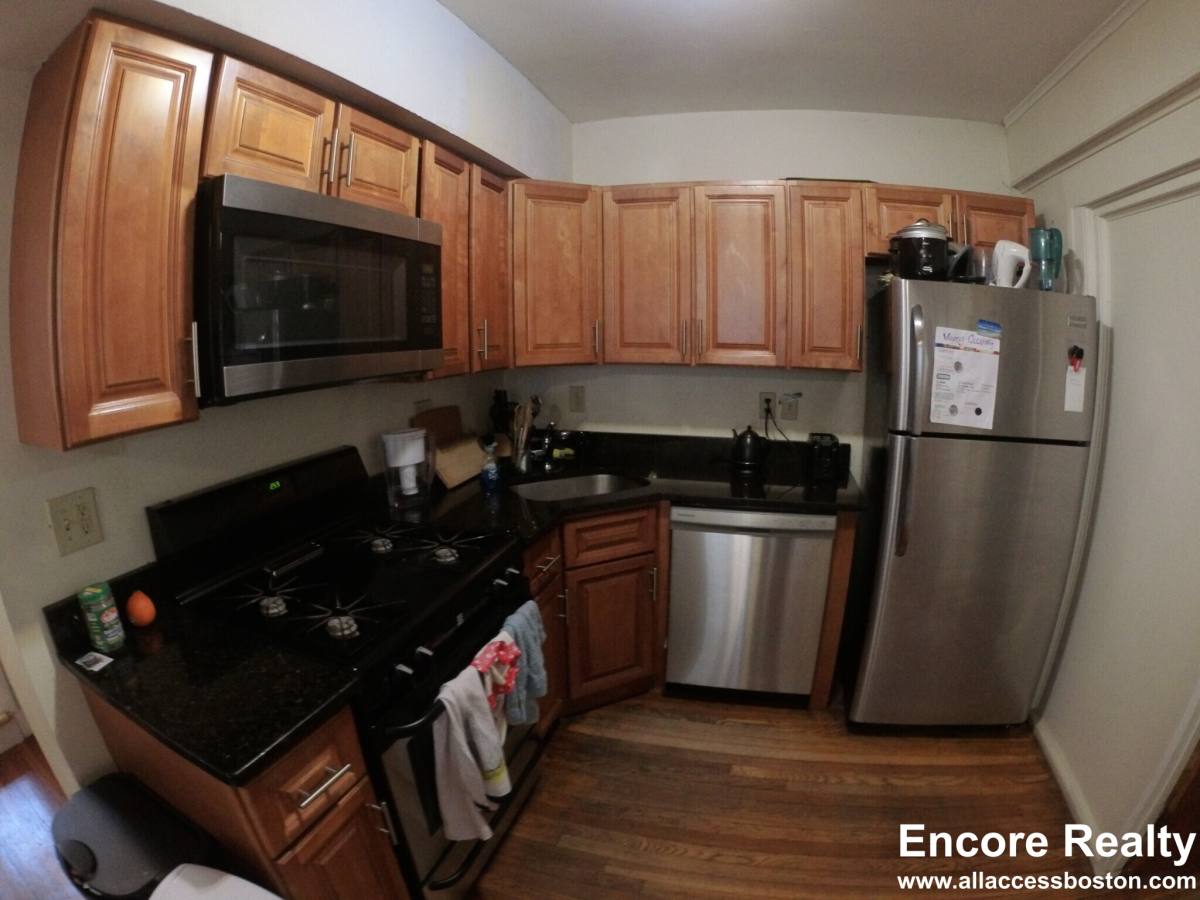 Apartment for rent at 241 Freeman St #D, Brookline, MA 02446