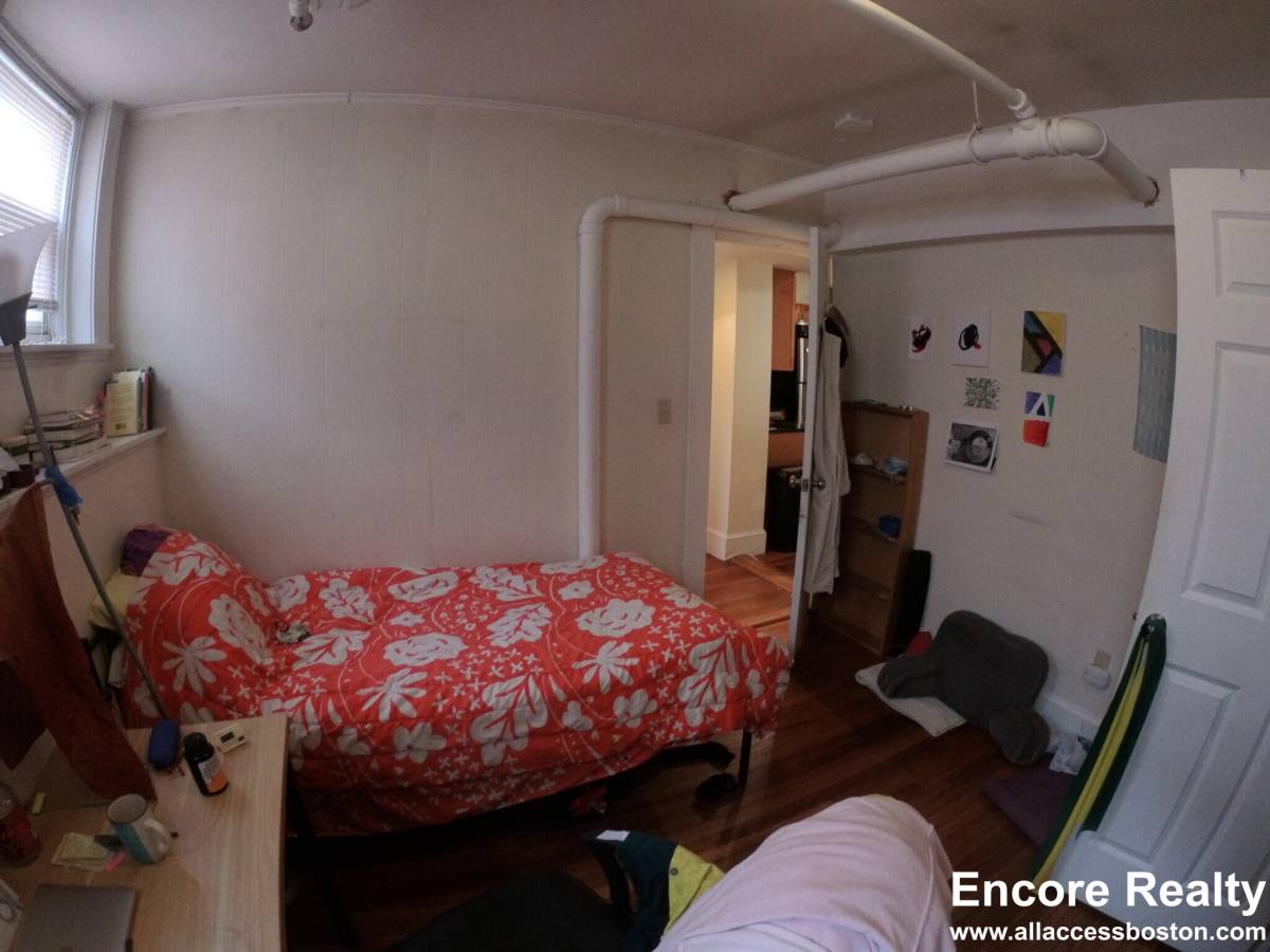 Apartment for rent at 241 Freeman St #D, Brookline, MA 02446