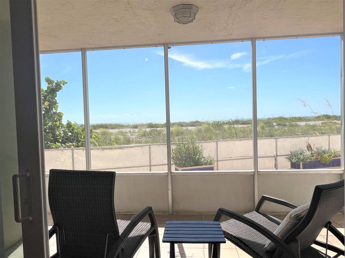 Condo for rent at 555 N The Esplanade, Venice, FL 34285