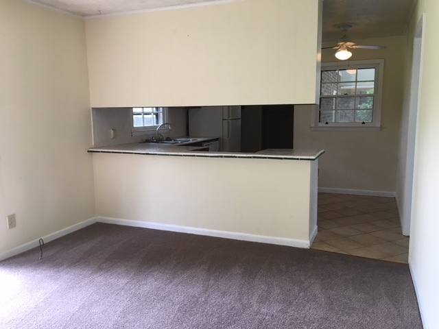 House for rent at 4112 Oak Dr, Valdosta, GA 31605