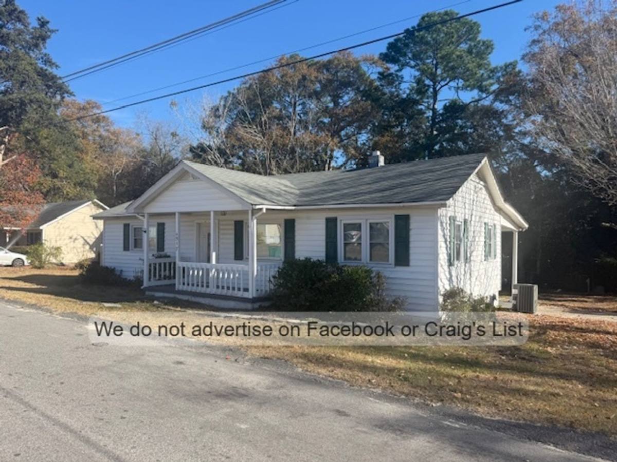 House for rent at 5517 Brown St, Hope Mills, NC 28348