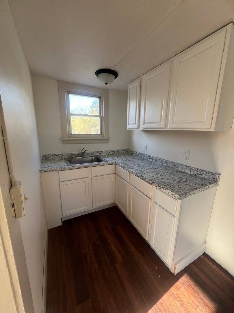 Apartment for rent at 2417 W Jolly Rd, Lansing, MI 48910