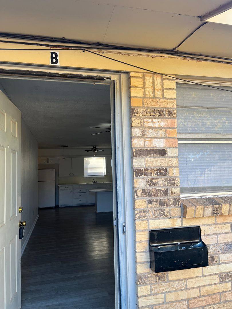 Apartment for rent at 1612 58th St, Lubbock, TX 79412
