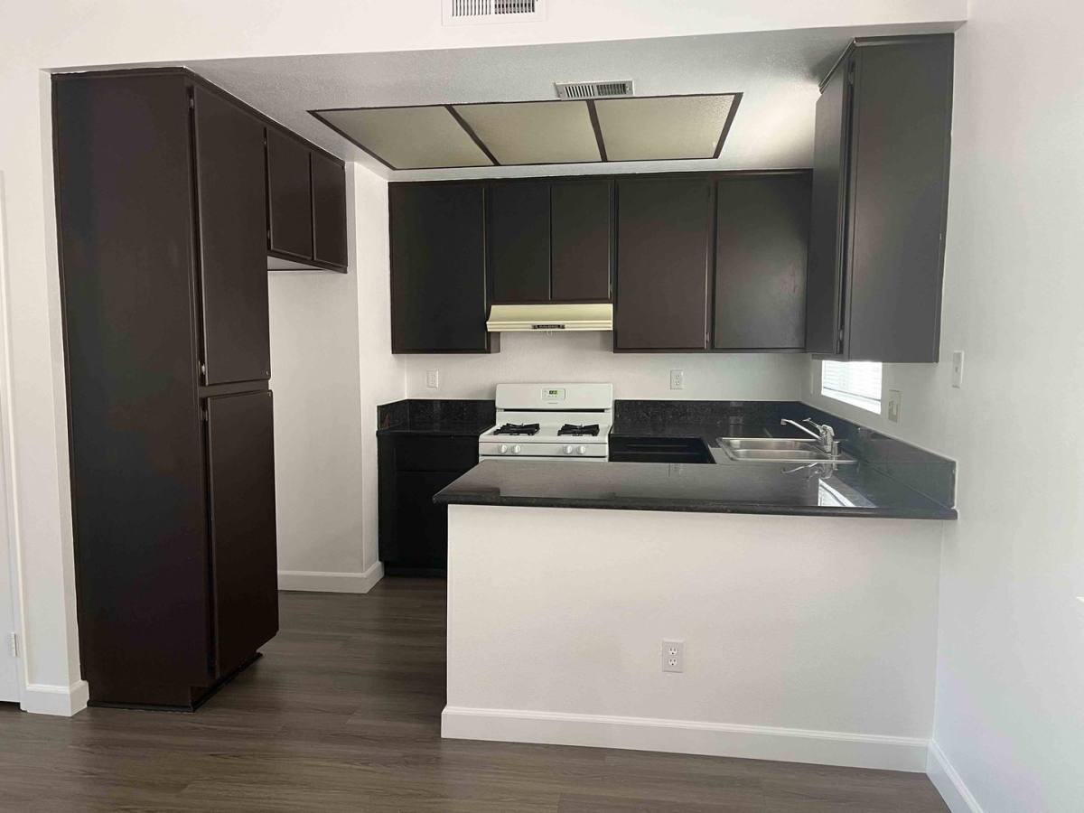 Apartment for rent at 79 & 89 Roosevelt Ave, Pasadena, CA 91107