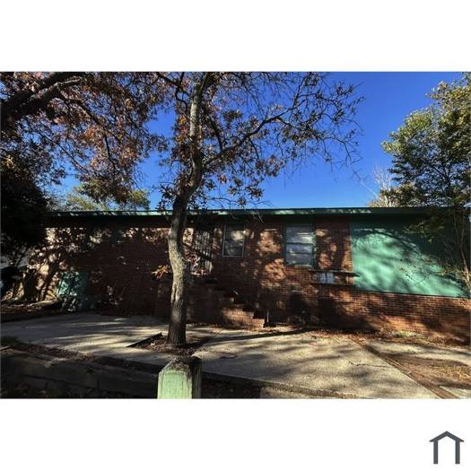 House for rent at 2422 Ridge Rd, Augusta, GA 30906