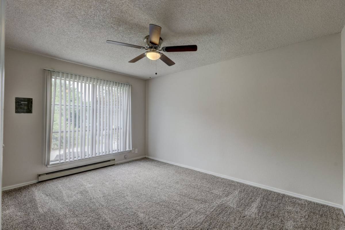 Apartment for rent at 515 Alameda St, Norman, OK 73071