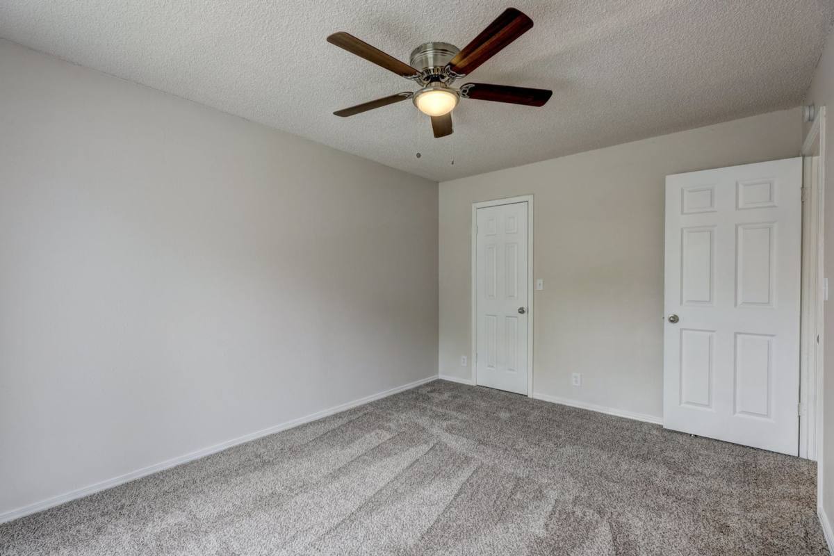 Apartment for rent at 515 Alameda St, Norman, OK 73071
