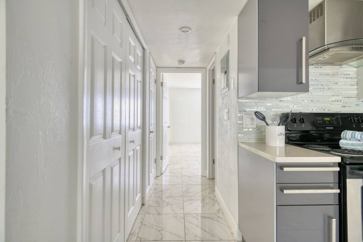 Apartment for rent at 1626 SW 14th St, Gainesville, FL 32608