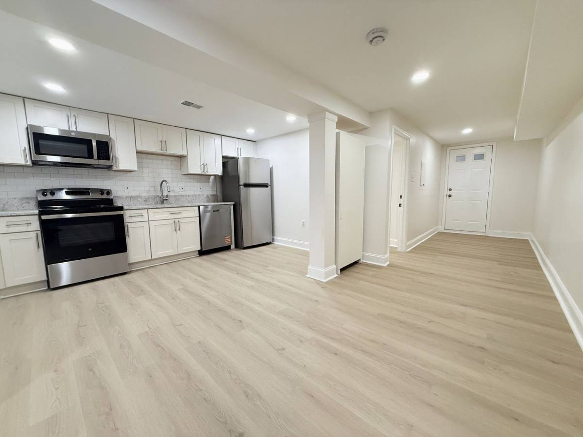 Apartment for rent at 3613 13th St NW, Washington, DC 20010