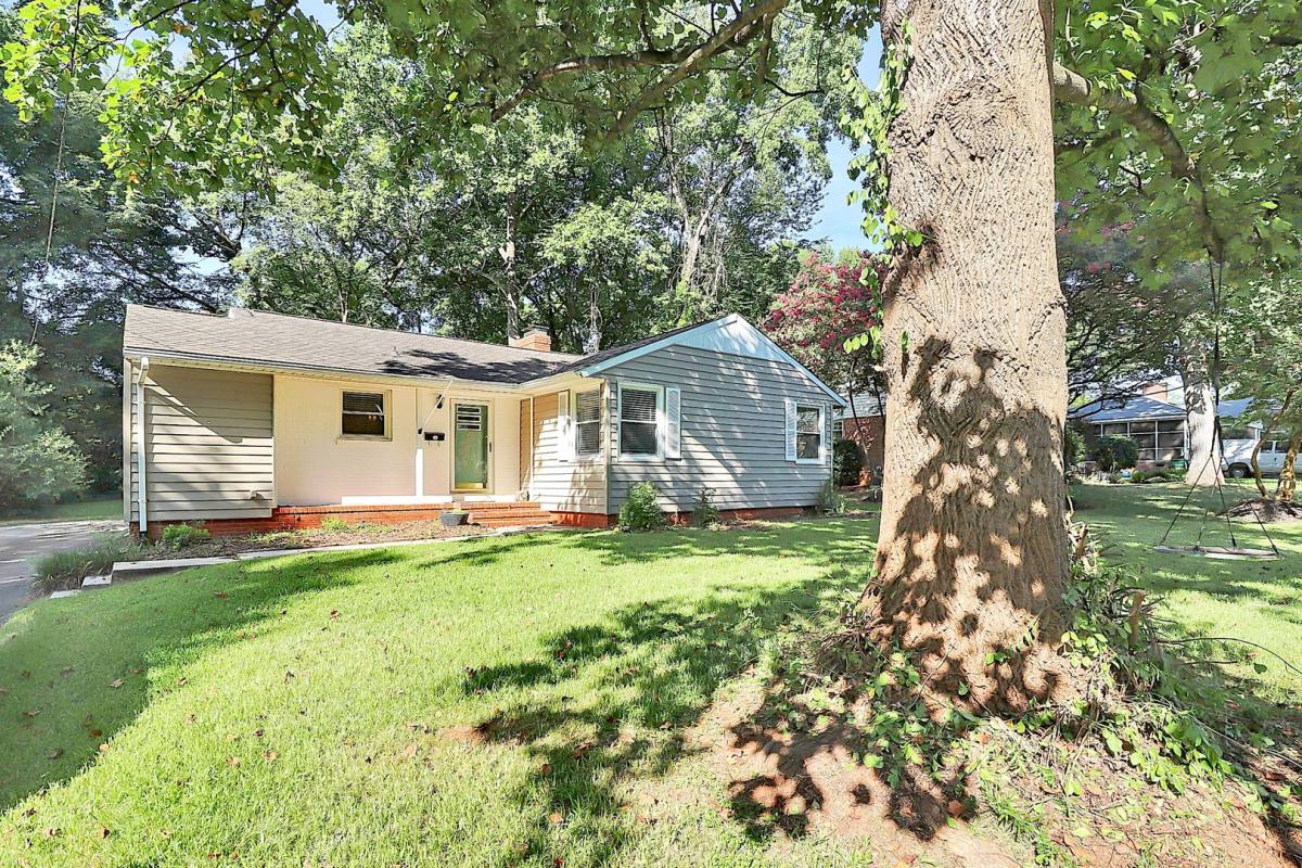 House for rent at 228 Seneca Place, Charlotte, NC 28210