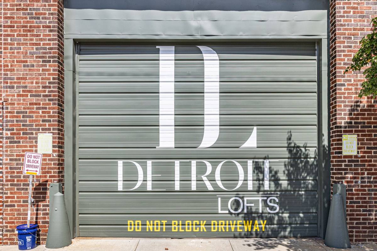 Apartment for rent at 107 N Detroit Ave, Tulsa, OK 74120