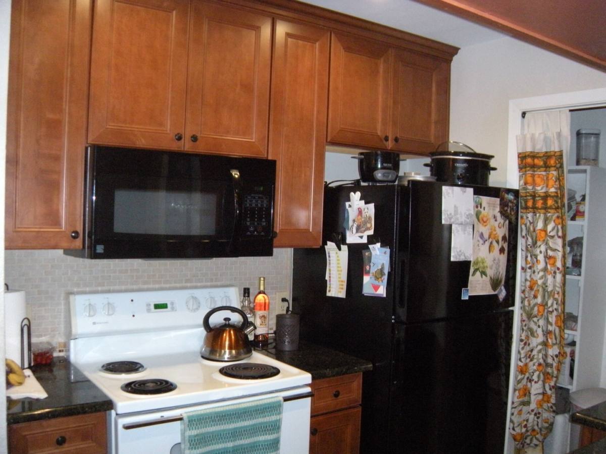 Apartment for rent at 915 W 23rd St, Austin, TX 78705