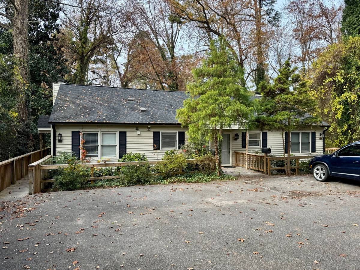 Apartment for rent at 2812 Wayland Dr, Raleigh, NC 27608