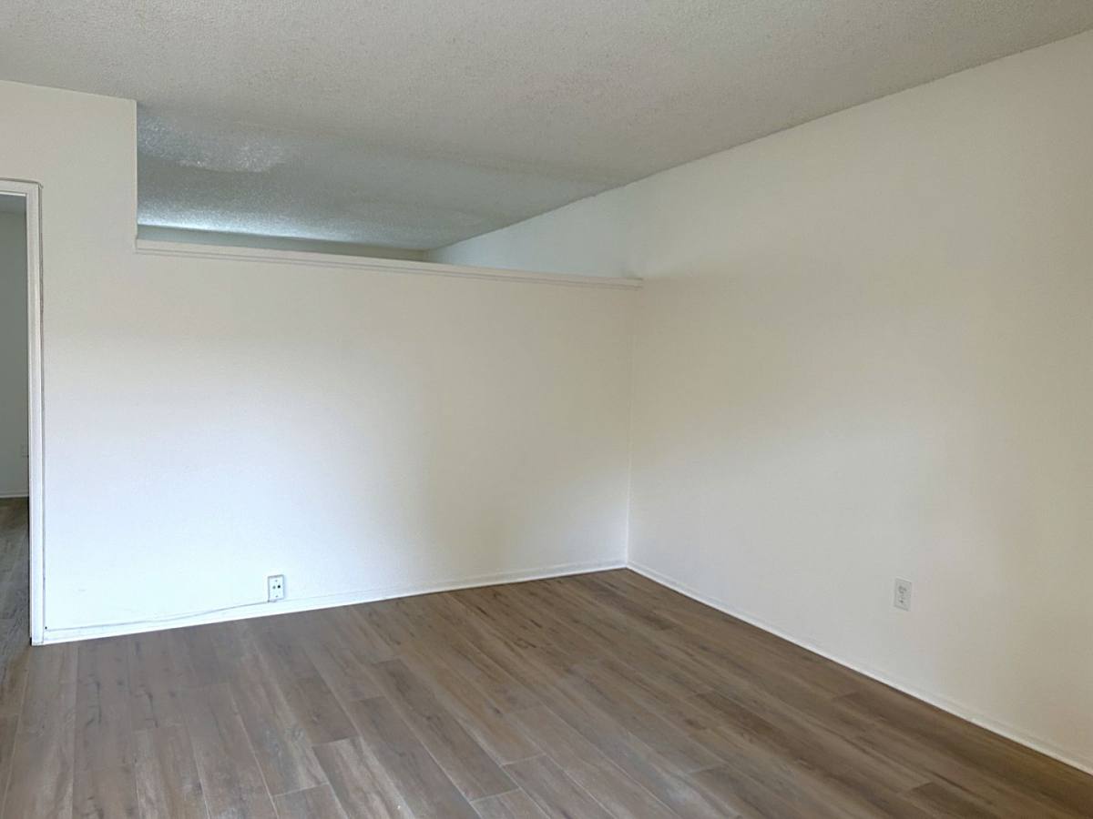 Apartment for rent at 7457 Woodman Ave, Van Nuys, CA 91405
