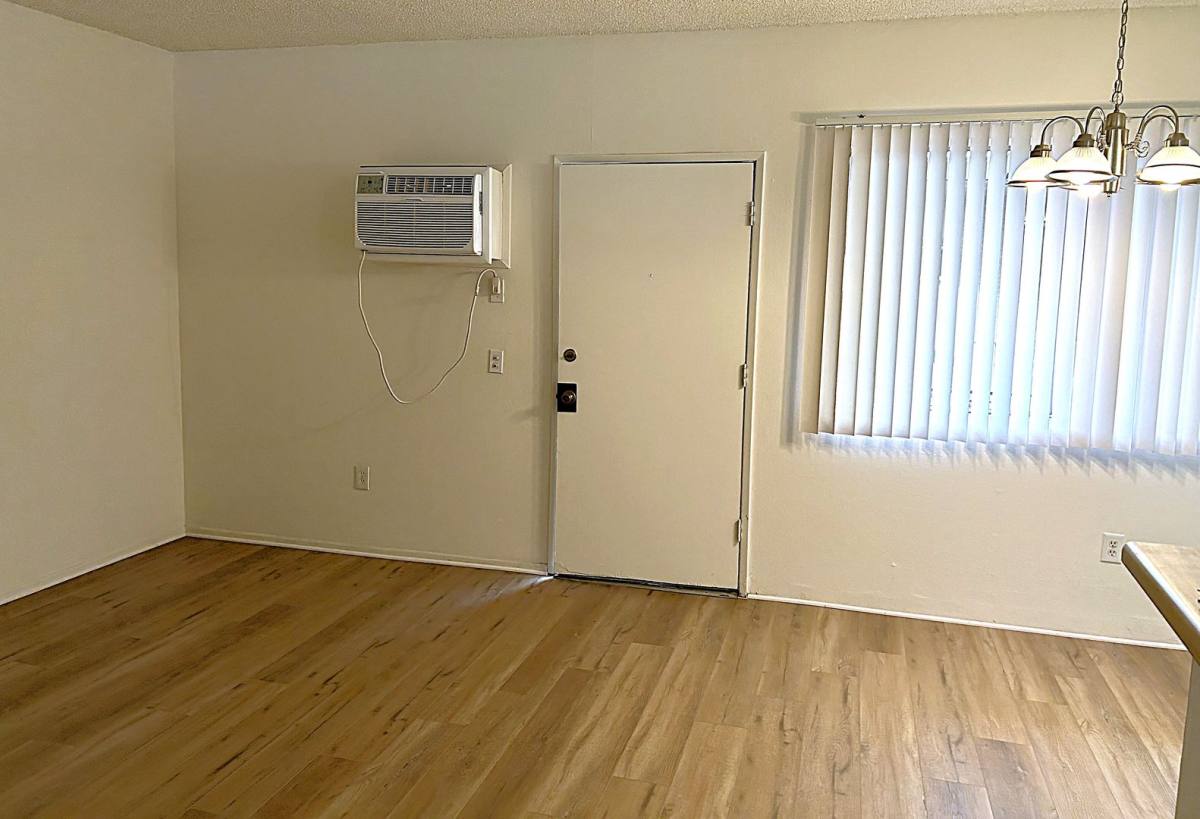Apartment for rent at 7457 Woodman Ave, Van Nuys, CA 91405