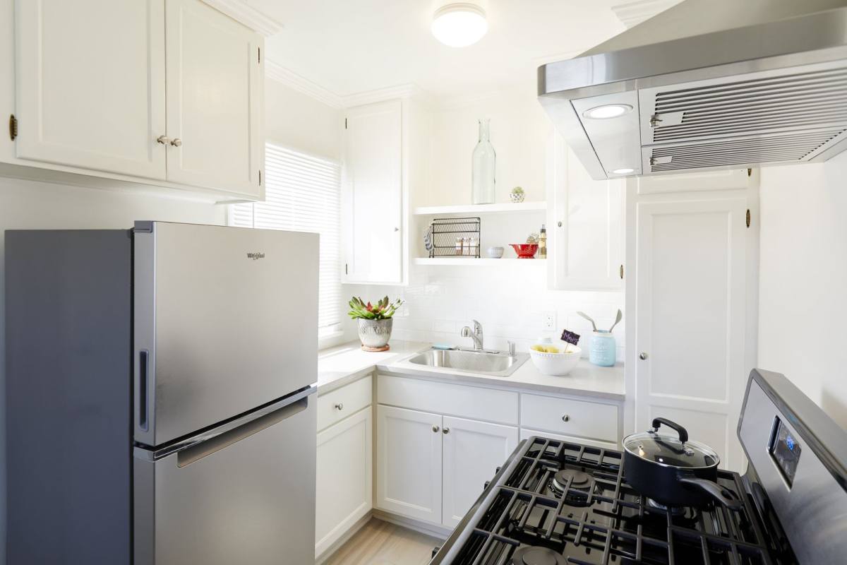 Apartment for rent at 13321 S Vermont Ave, Gardena, CA 90247