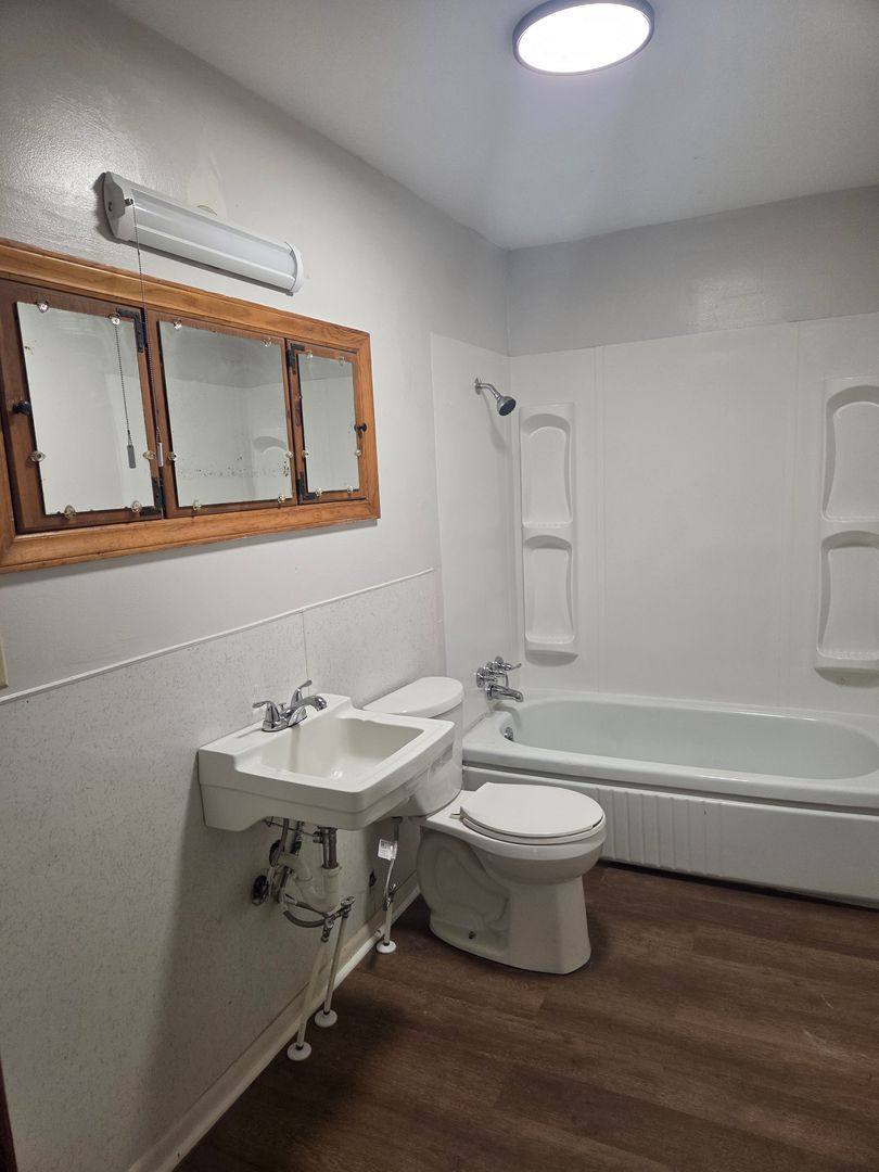 Apartment for rent at 112 First St SE, Christiansburg, VA 24073