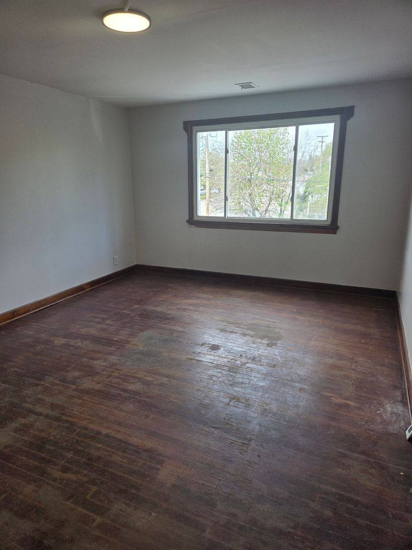Apartment for rent at 112 First St SE, Christiansburg, VA 24073