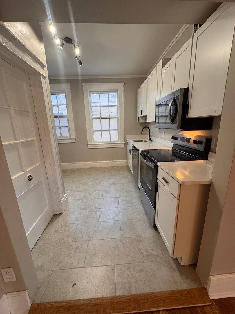 Apartment for rent at 1100 Main St, Danville, VA 24541