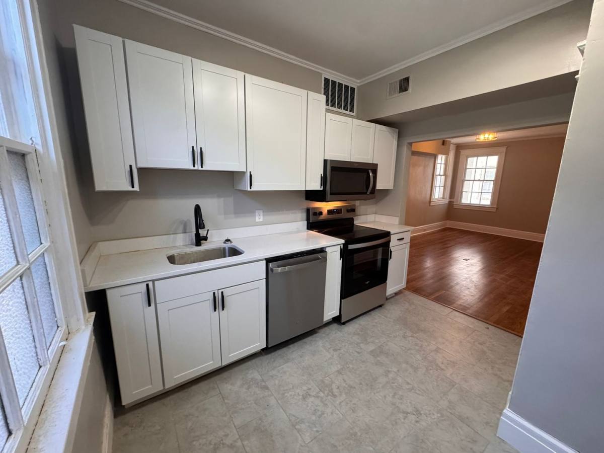 Apartment for rent at 1100 Main St, Danville, VA 24541