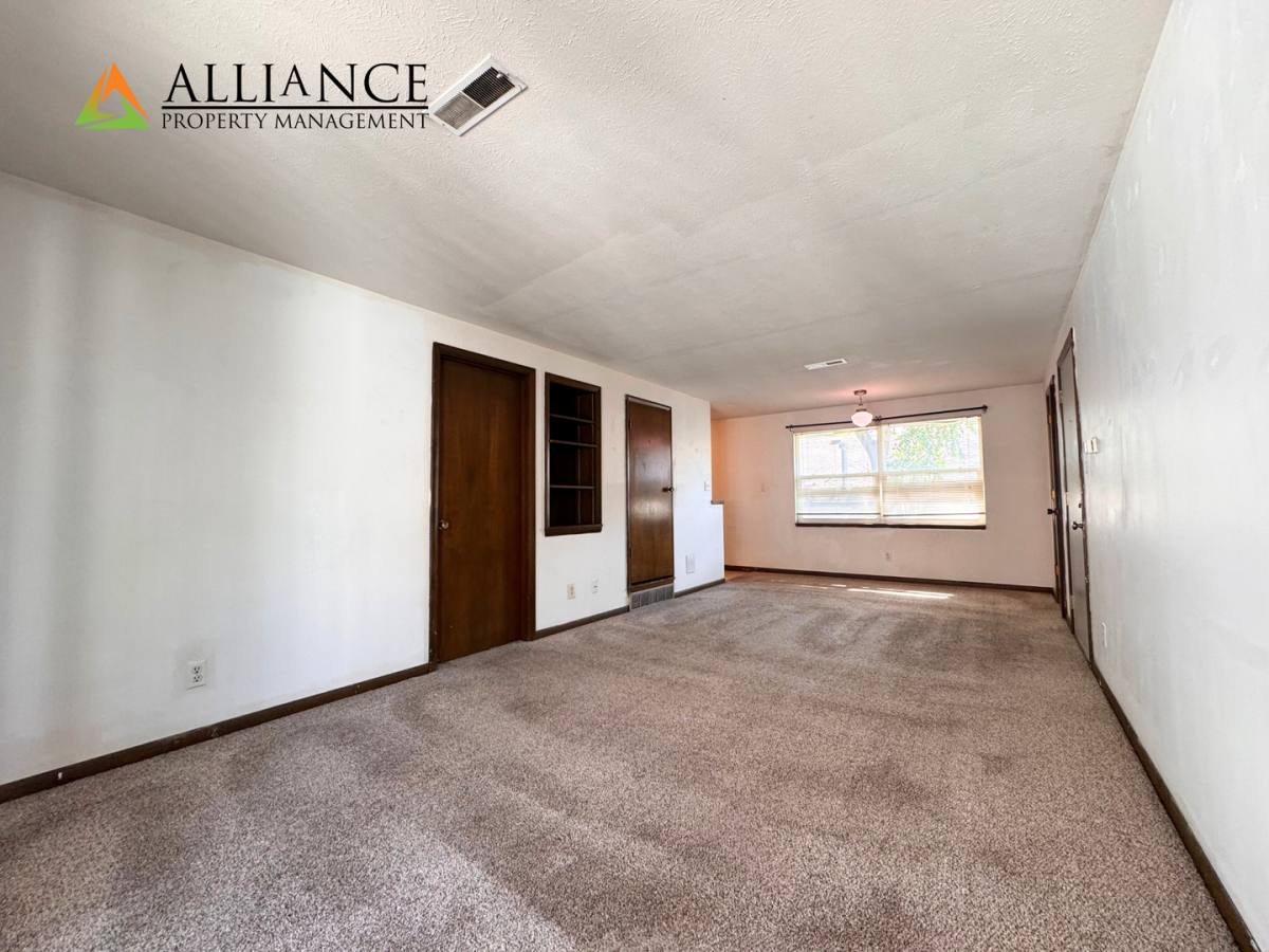 Apartment for rent at 1206 Vattier St, Manhattan, KS 66502