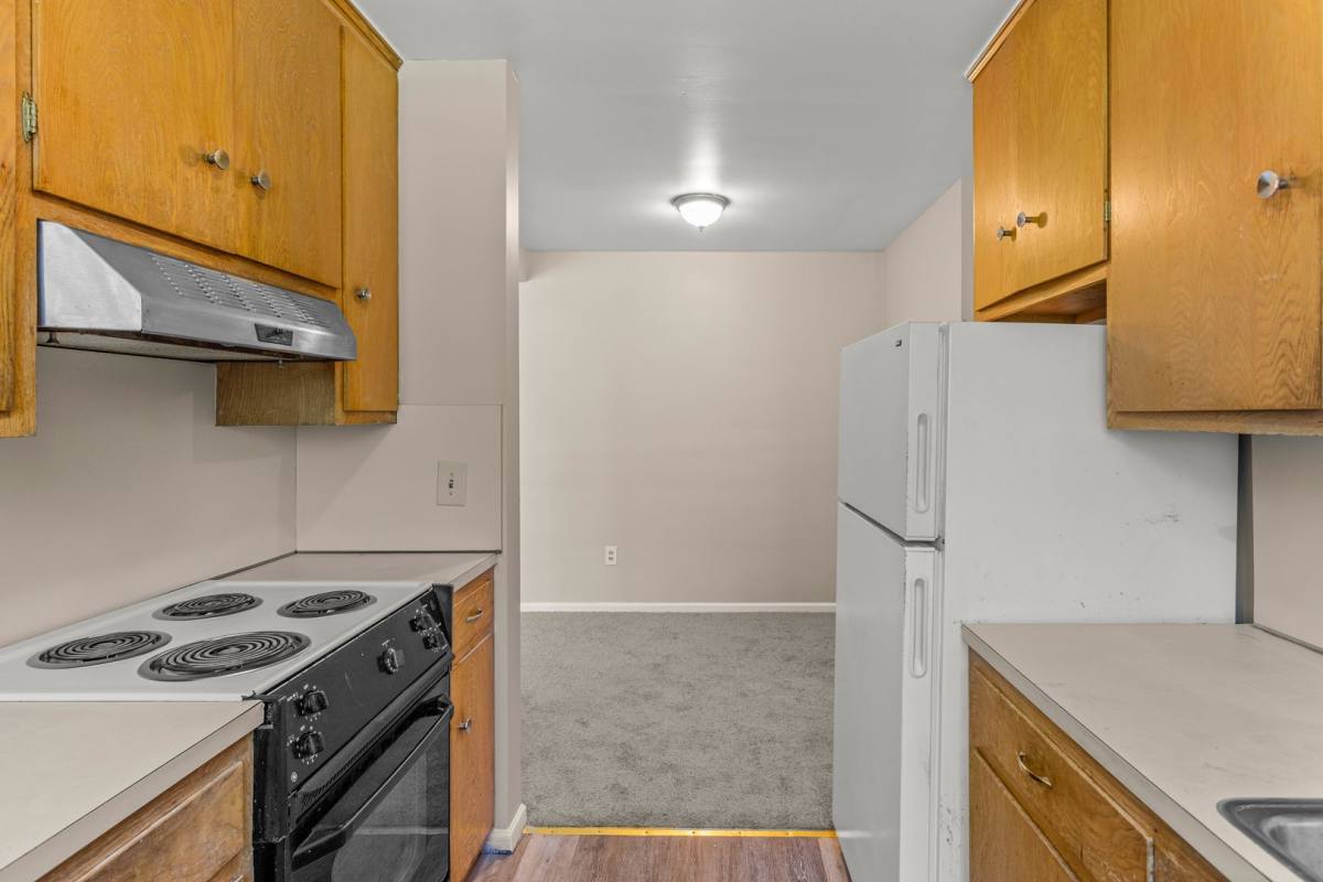 Apartment for rent at 23005 Kelly Rd, Eastpointe, MI 48021