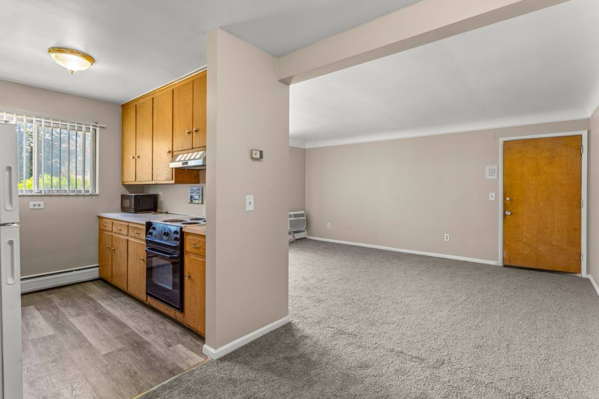 Apartment for rent at 23005 Kelly Rd, Eastpointe, MI 48021