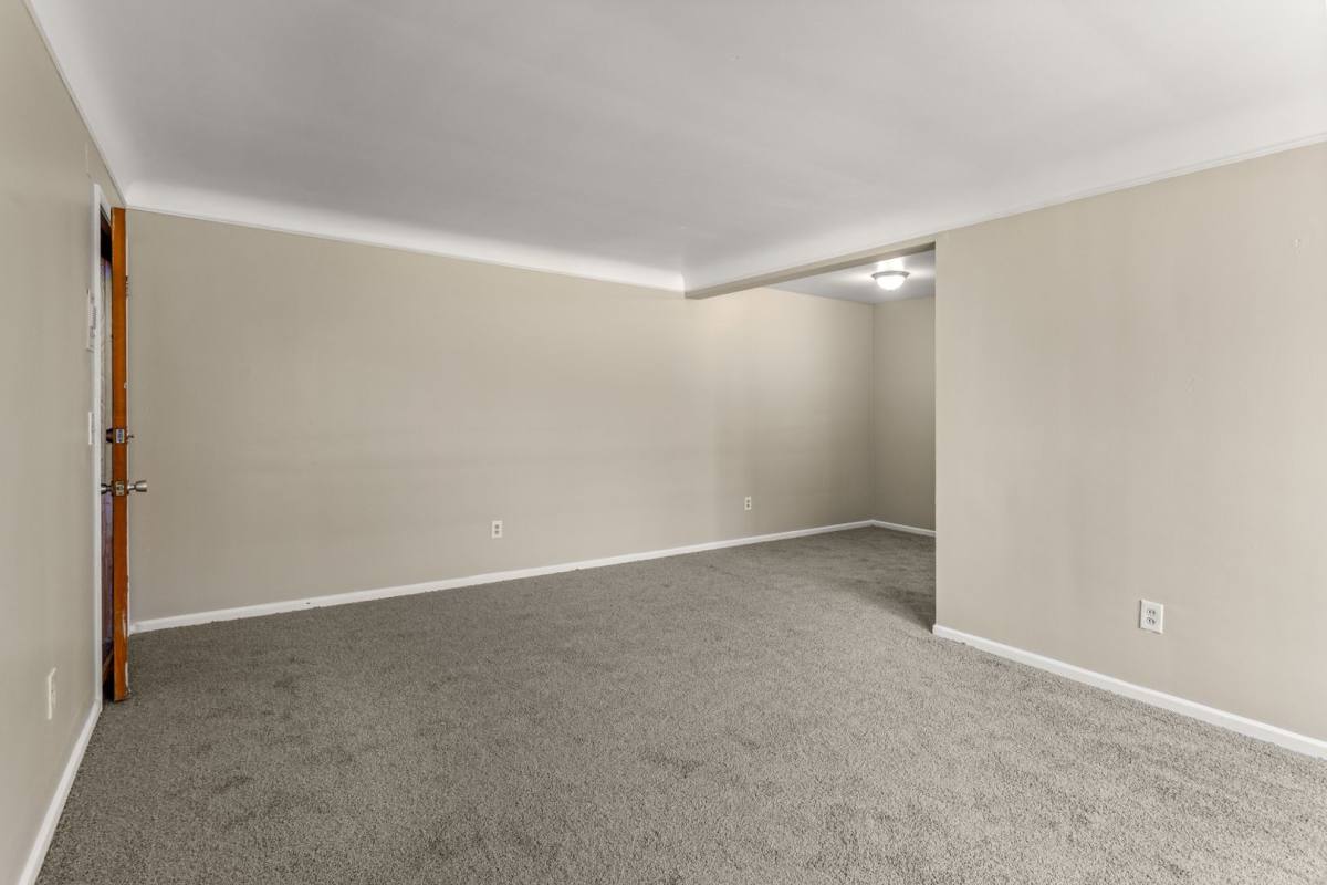 Apartment for rent at 23005 Kelly Rd, Eastpointe, MI 48021