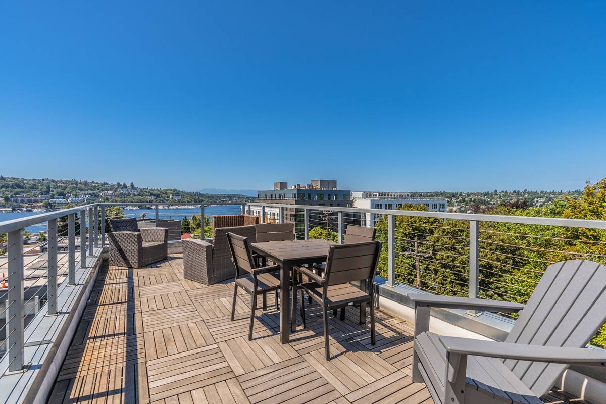Apartment for rent at 2371 Franklin Ave E, Seattle, WA 98102