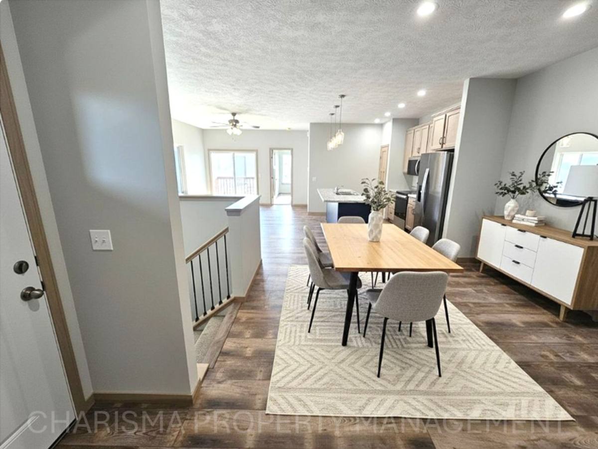 Townhouse for rent at 9622 Tunis Dr, Sioux Falls, SD 57106