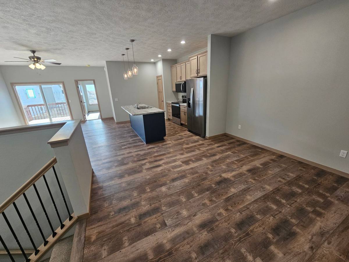 Townhouse for rent at 9622 Tunis Dr, Sioux Falls, SD 57106