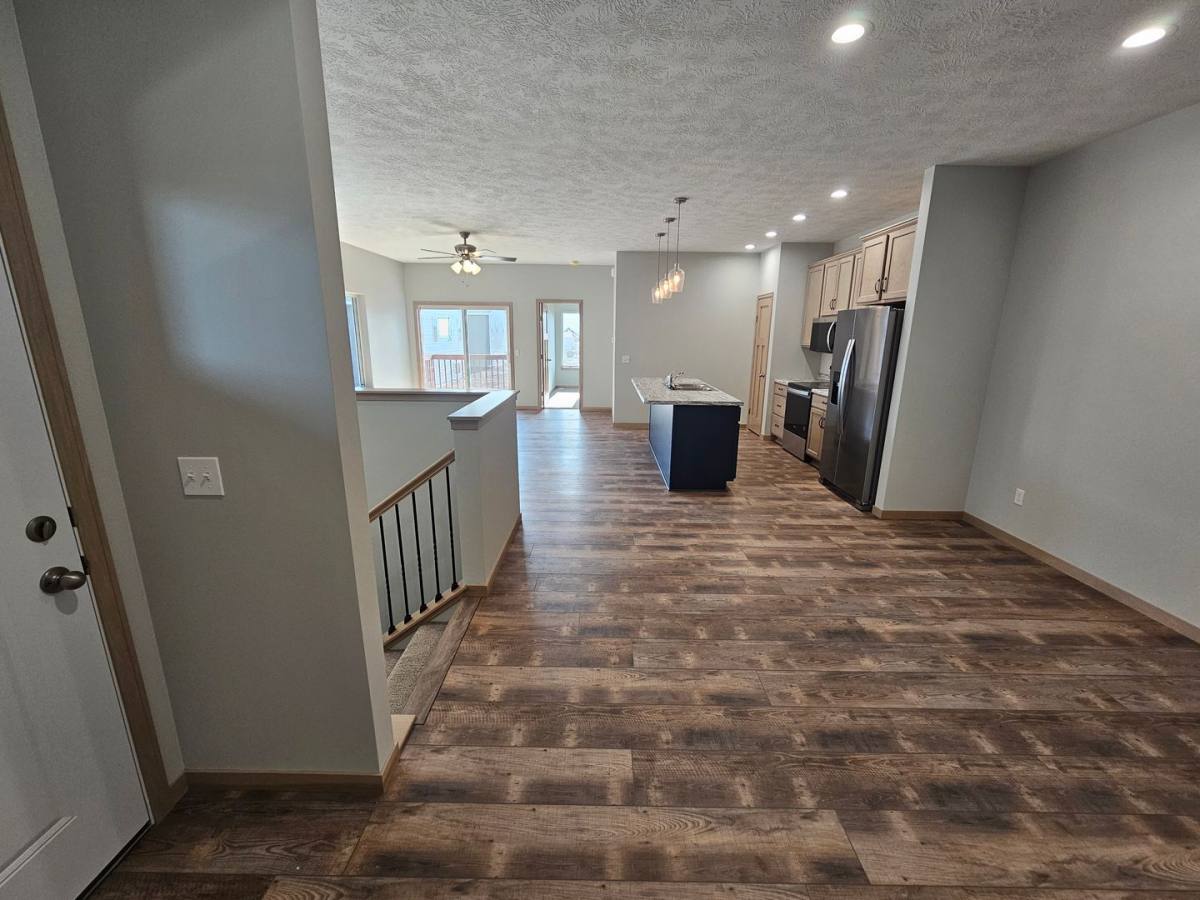 Townhouse for rent at 9622 Tunis Dr, Sioux Falls, SD 57106