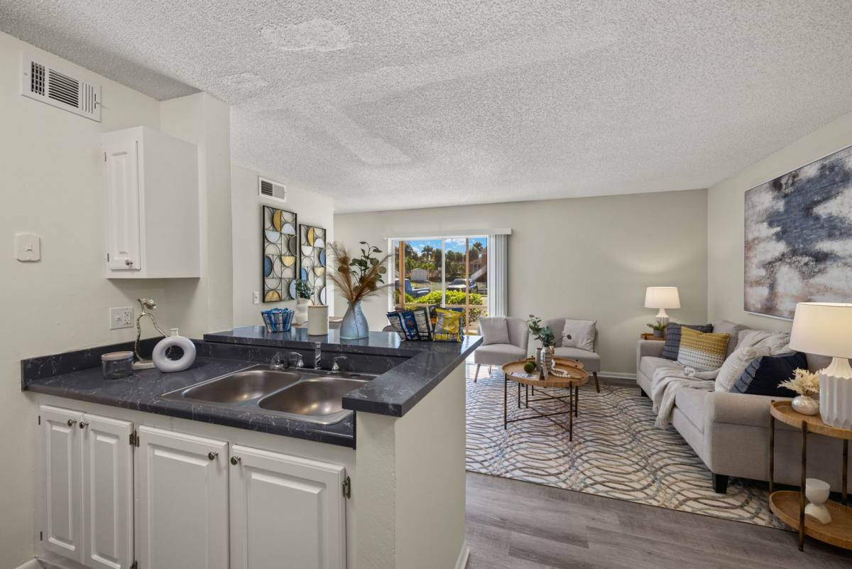 Apartment for rent at 4539 Coral Palms Lane, Naples, FL 34116