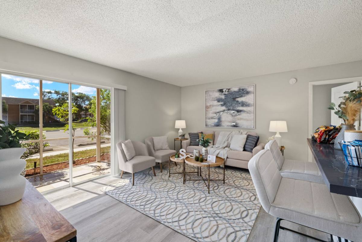 Apartment for rent at 4539 Coral Palms Lane, Naples, FL 34116