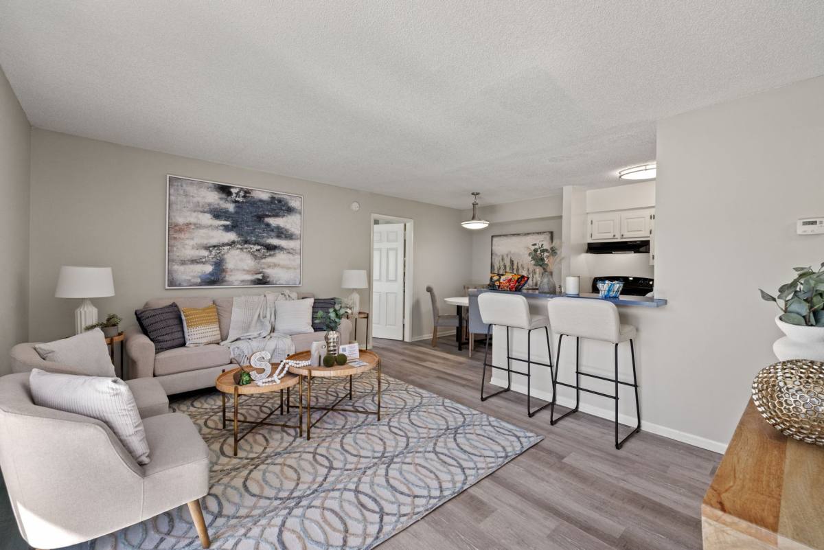 Apartment for rent at 4539 Coral Palms Lane, Naples, FL 34116
