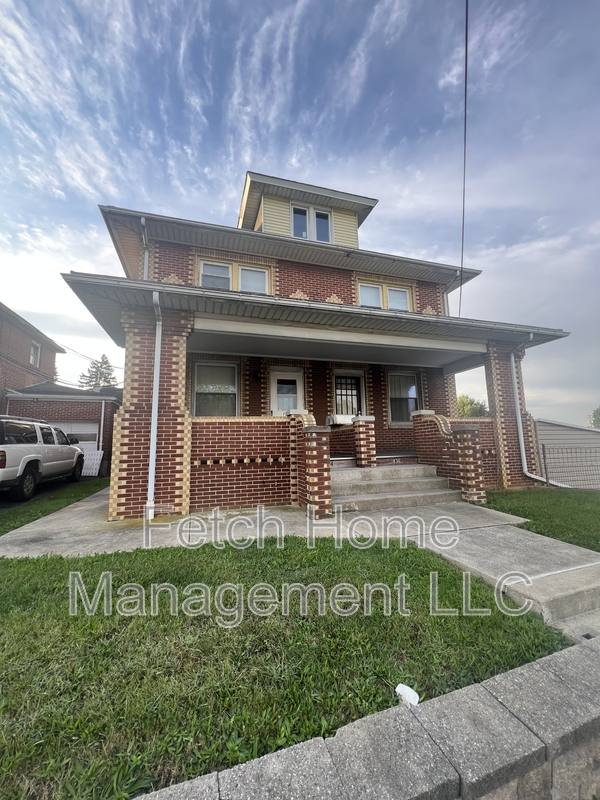 Apartment for rent at 834 W Main St #834A, Palmyra, PA 17078