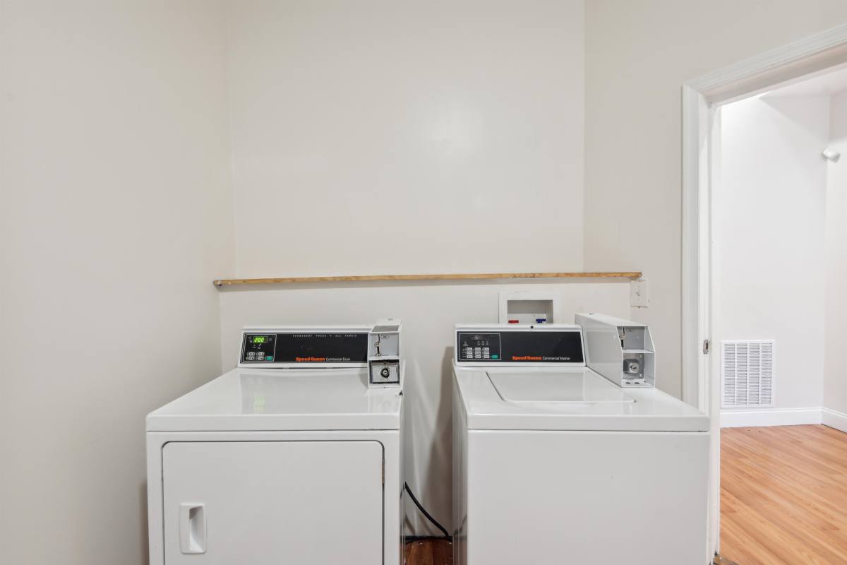 Apartment for rent at 1606 Gwynns Falls Parkway #3, Baltimore, MD 21217