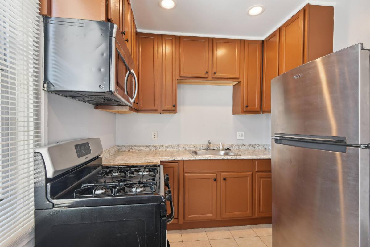 Apartment for rent at 1606 Gwynns Falls Parkway #3, Baltimore, MD 21217